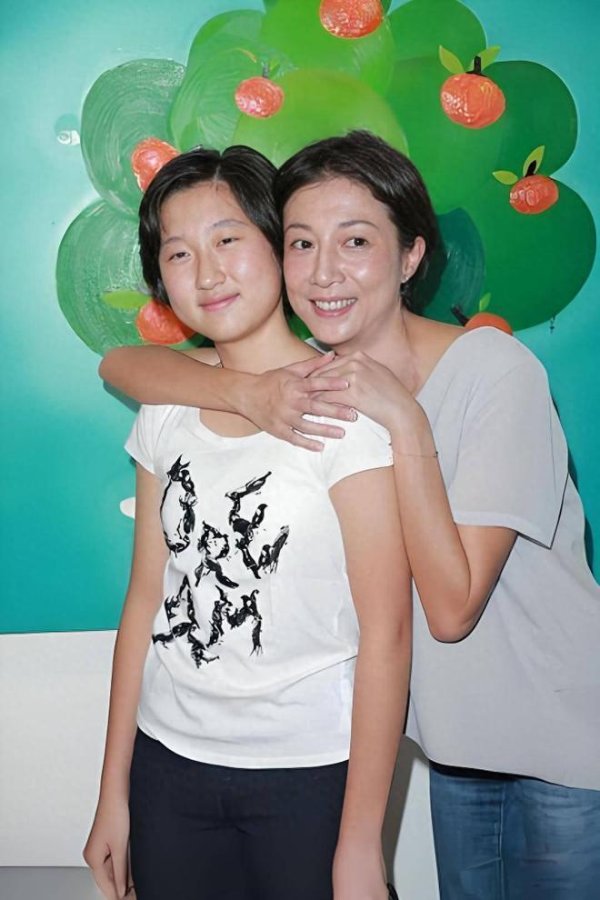 成龙也没想到，春节假期结束9天，吴绮莉再一次撕碎了他的体面